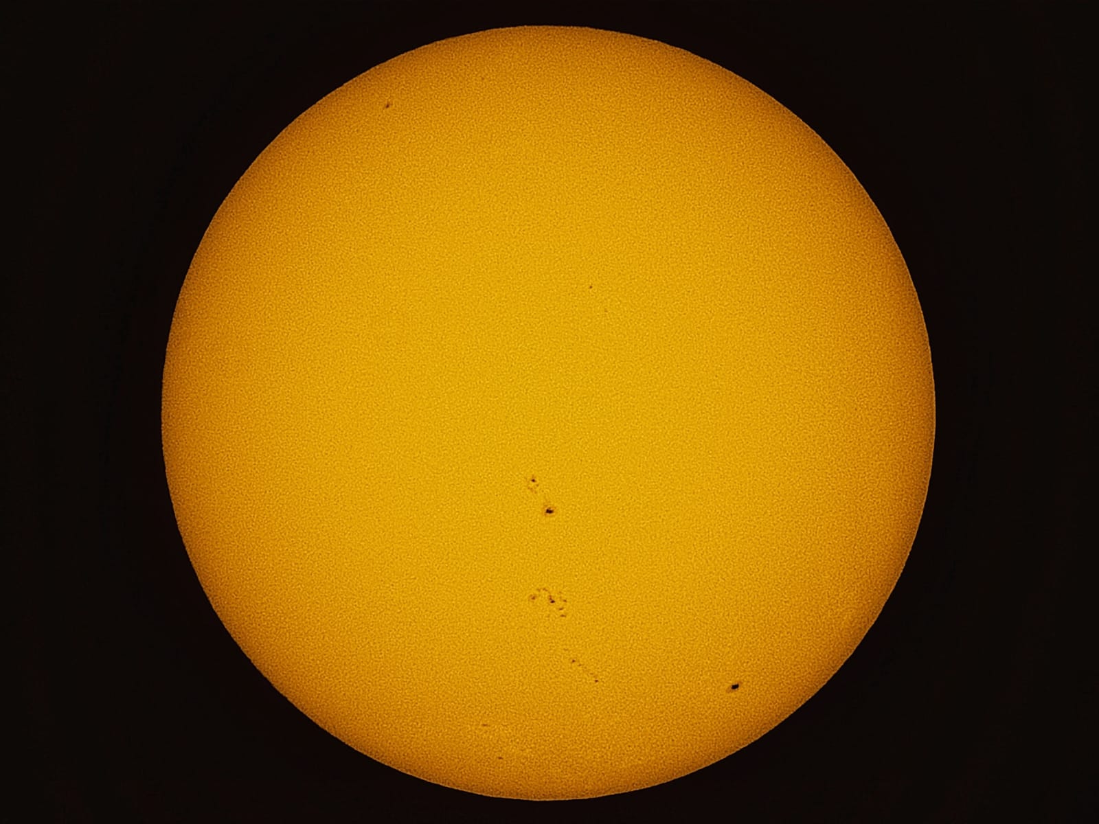 granulation et taches solaires
